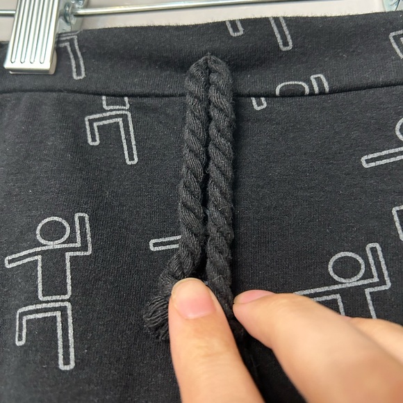 North Kinder (Canadian Brand) Black bamboo joggers. Size 0-6m - Picture 2 of 5